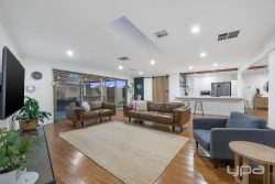 12 Wilmot Dr, Delahey VIC 3037, Australia