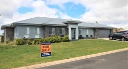 1 Forrest Wy, Gunnedah NSW 2380, Australia