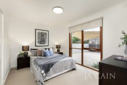 60 Great Valley Rd, Glen Iris VIC 3146, Australia