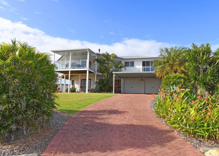 18 Melia Ct, Dundowran Beach QLD 4655, Australia