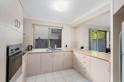 Unit 1/97 Pohlman St, Southport QLD 4215, Australia