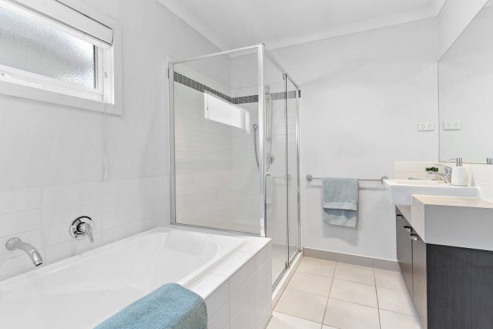 Unit 3/142 Woods St, Newport VIC 3015, Australia