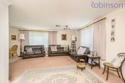 10 Honister Cl, Lakelands NSW 2282, Australia