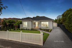 5 Stewart Rd, Oakleigh East VIC 3166, Australia