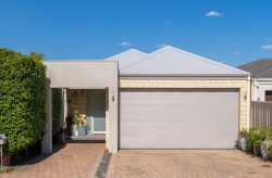 3B Aberdeen Terrace, Landsdale WA 6065, Australia