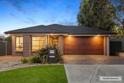 3 Grace Ct, Broadford VIC 3658, Australia