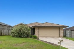 21 Charlton Pl, Regents Park QLD 4118, Australia