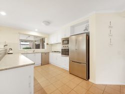 171 Jude St, Howlong NSW 2643, Australia