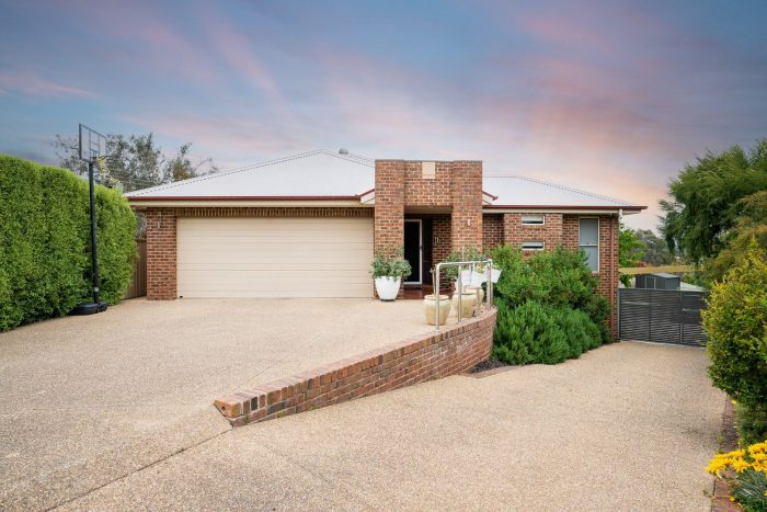 4 Myall Pl, Thurgoona NSW 2640, Australia