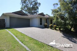 14 John Bell Ct, Goodna QLD 4300, Australia