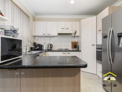 20B Wellwood Ave, Moorebank NSW 2170, Australia