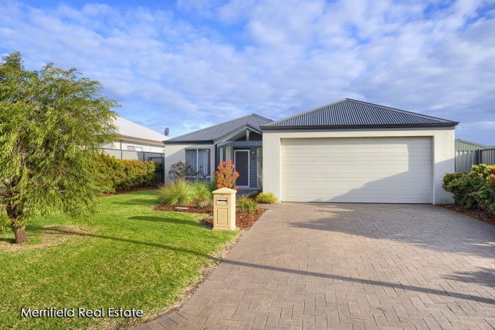 25 Grenfell Dr, Bayonet Head WA 6330, Australia