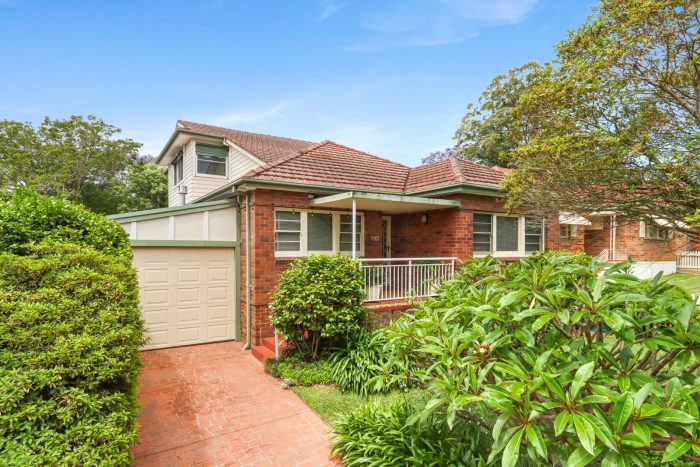 36 Grove Ave, Penshurst NSW 2222, Australia