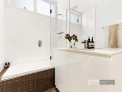 Unit 1/1 Graham Ave, McKinnon VIC 3204, Australia