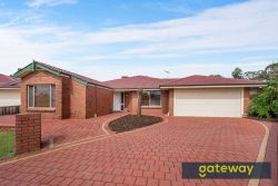 25 Aylesbury Cl, Jandakot WA 6164, Australia