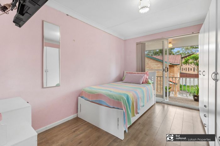 9/19 Dellwood St, Bankstown NSW 2200, Australia