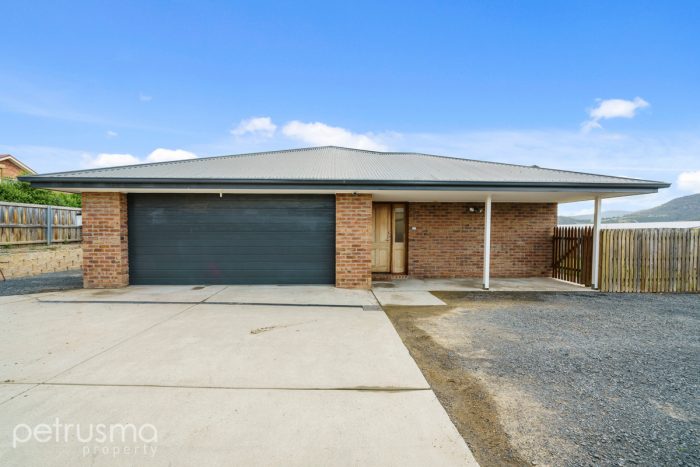 21 Sadri Ct, New Norfolk TAS 7140, Australia