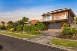 24A Oakern St, Mount Waverley VIC 3149, Australia