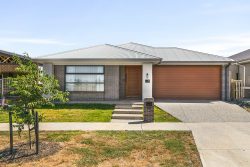 30 Brighton Ave, Wollert VIC 3750, Australia