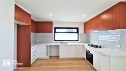 4/54 Charles St, St Albans VIC 3021, Australia