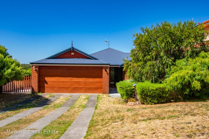 42 Elizabeth St, Bayonet Head WA 6330, Australia