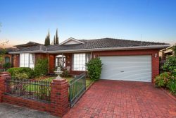 13 Hedderwick St, Essendon VIC 3040, Australia