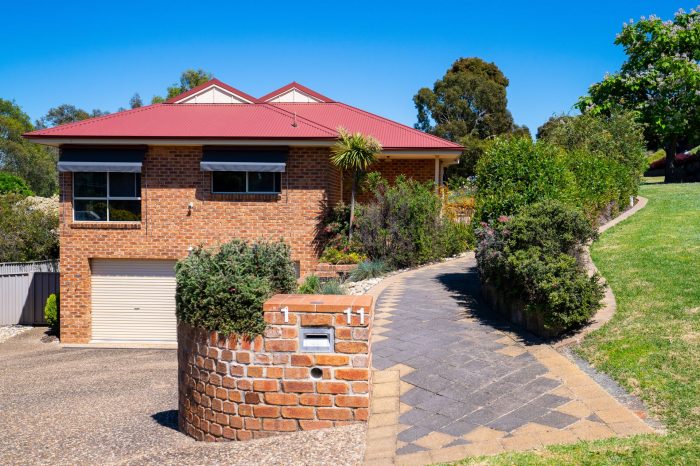 1/11 Southern View Dr, West Albury NSW 2640, Australia