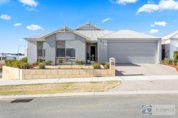 65 Myrlea Trail, Alkimos WA 6038, Australia