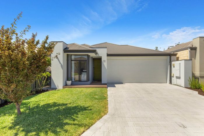 30 Pitsford Chase, Aveley WA 6069, Australia