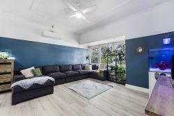 51 Carmichael St, Hamilton VIC 3300, Australia