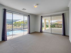 41 Purcell Gardens, South Yunderup WA 6208, Australia