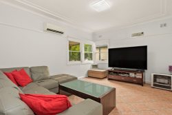 14 Stephen St, Penshurst NSW 2222, Australia