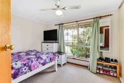 Unit 2/17 Hoods Rd, Northfield SA 5085, Australia