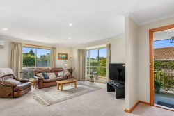 Unit 3/28 Talune St, Lindisfarne TAS 7015, Australia