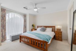 7 Lindsay Ct, Aberfoyle Park SA 5159, Australia