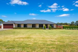 50 Ajana Dr, Marbelup WA 6330, Australia