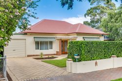 38 Dinwoodie Ave, Clarence Gardens SA 5039, Australia