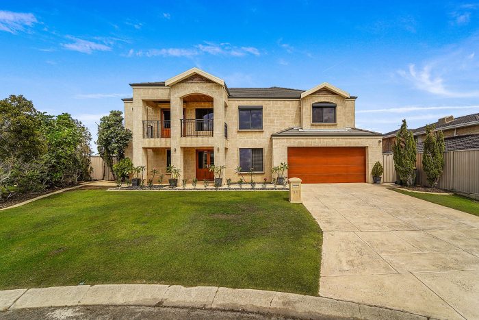 14 Artarmon Rise, Kallaroo WA 6025, Australia