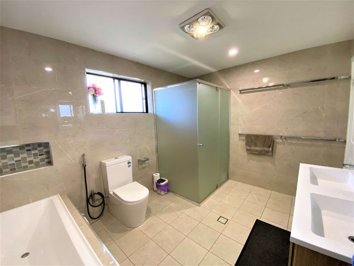 23 Cowper St, Young NSW 2594, Australia