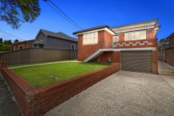 23 Browning St, Campsie NSW 2194, Australia