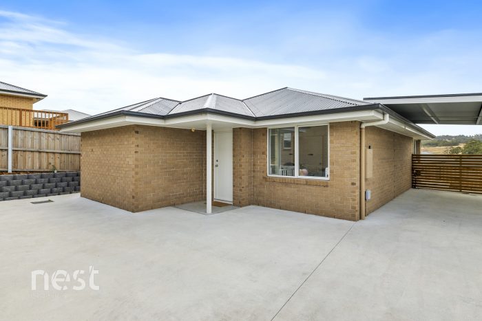 2/96 Goodwins Rd, Rokeby TAS 7019, Australia