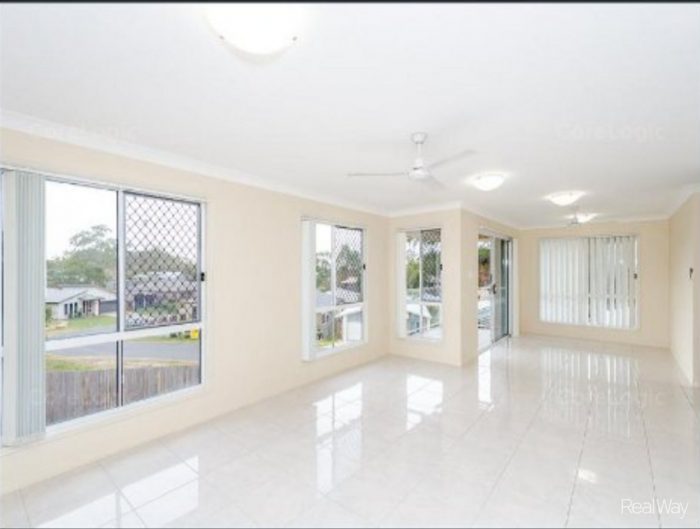 1/28 Sanctuary Pl, South Gladstone QLD 4680, Australia