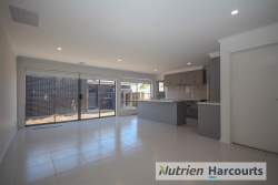 48 Henry St, Koo Wee Rup VIC 3981, Australia