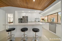 37 Twelvetrees Cres, Florey ACT 2615, Australia