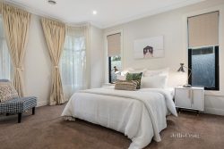 104 Woodhouse Grove, Box Hill North VIC 3129, Australia