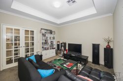 42 Morley Dr E, Morley WA 6062, Australia