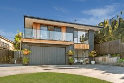 251 Boundary Rd, Dromana VIC 3936, Australia