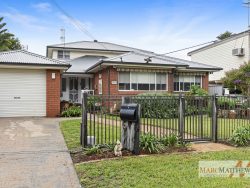 34 Carpenter St, Umina Beach NSW 2257, Australia