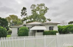 3 Jack St, Dalby QLD 4405, Australia