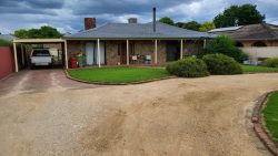 14 Kennedy St, Howlong NSW 2643, Australia